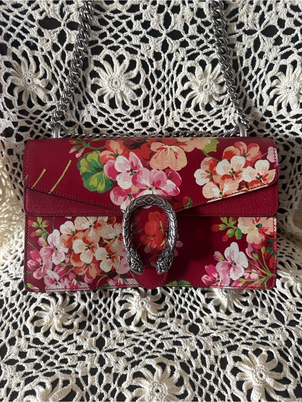 Gucci Red Floral Dionysus Chain Shoulder Bag
